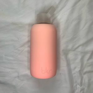 BKR Glass water bottle with silicone sleeve